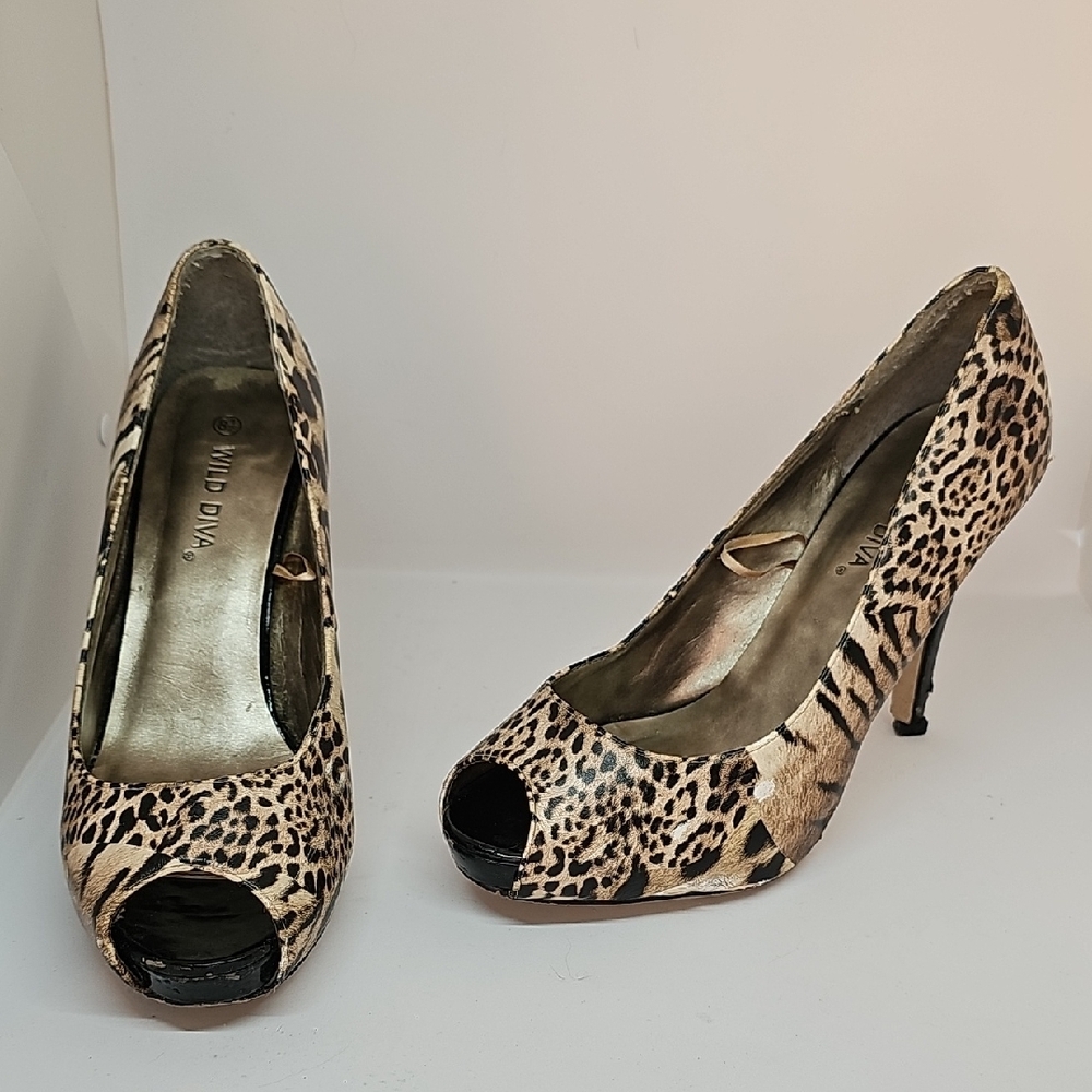 Wild Diva Leopard Print Peep Toe Heels